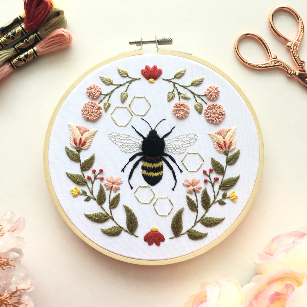 Eight22Crafts - Honeybee Motif Embroidery Kit