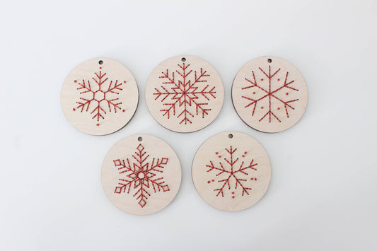 The HNB House - DIY Wood Embroidery Kit - Set of 5 Christmas Ornaments